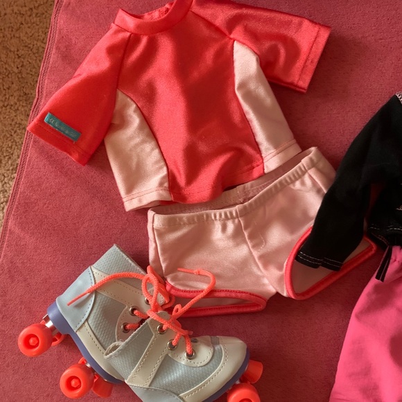 SOLD American girl doll clothes and accessories - Picture 8 of 8